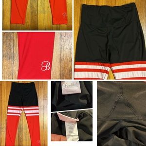 Bombshell Sportswear The Thigh High Leggings, size Small